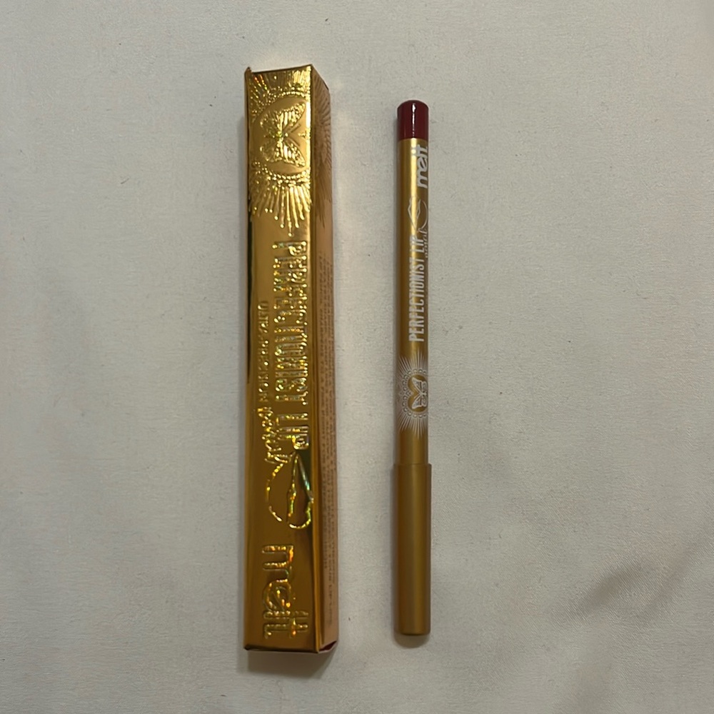 Melt Cosmetics Perfectionist Lip Ultra Precision Pencil in Corazón